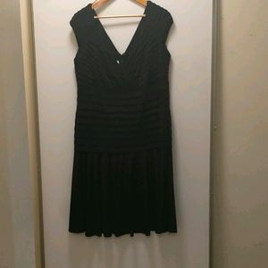 Laura Plus Black Elegant Dress